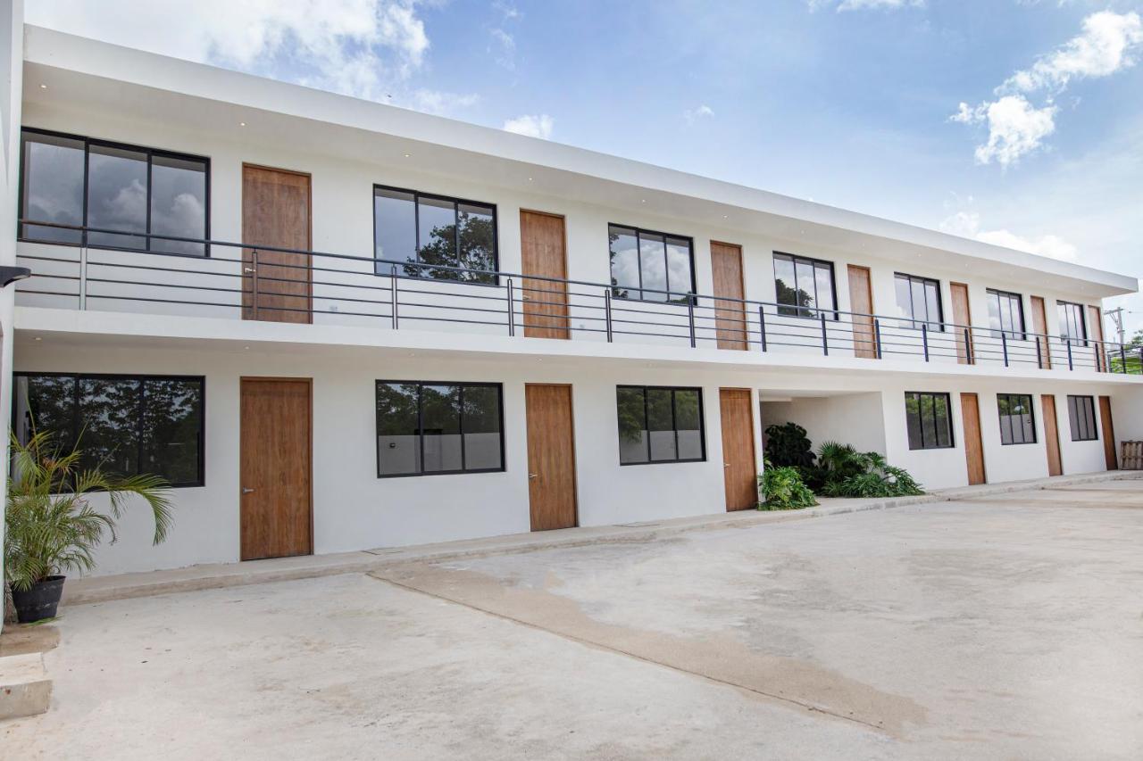 Deluxe Apartments Azure บากาลาร์ ภายนอก รูปภาพ