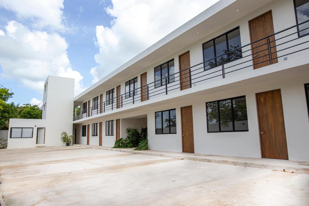 Deluxe Apartments Azure บากาลาร์ ภายนอก รูปภาพ